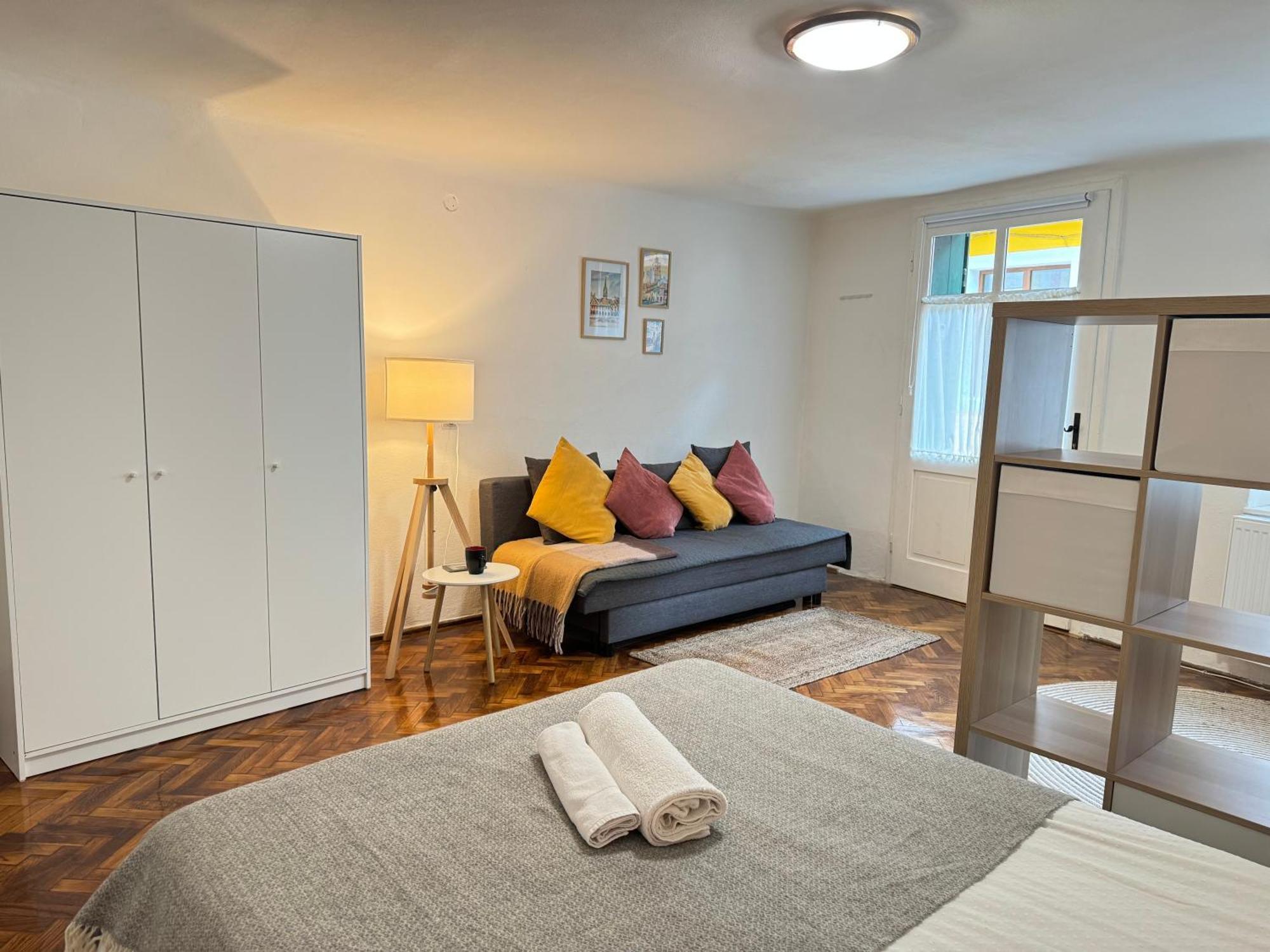 Charming Studio Ideal For Getaways Or Workations In Sibiu'S Medieval City Center Luaran gambar