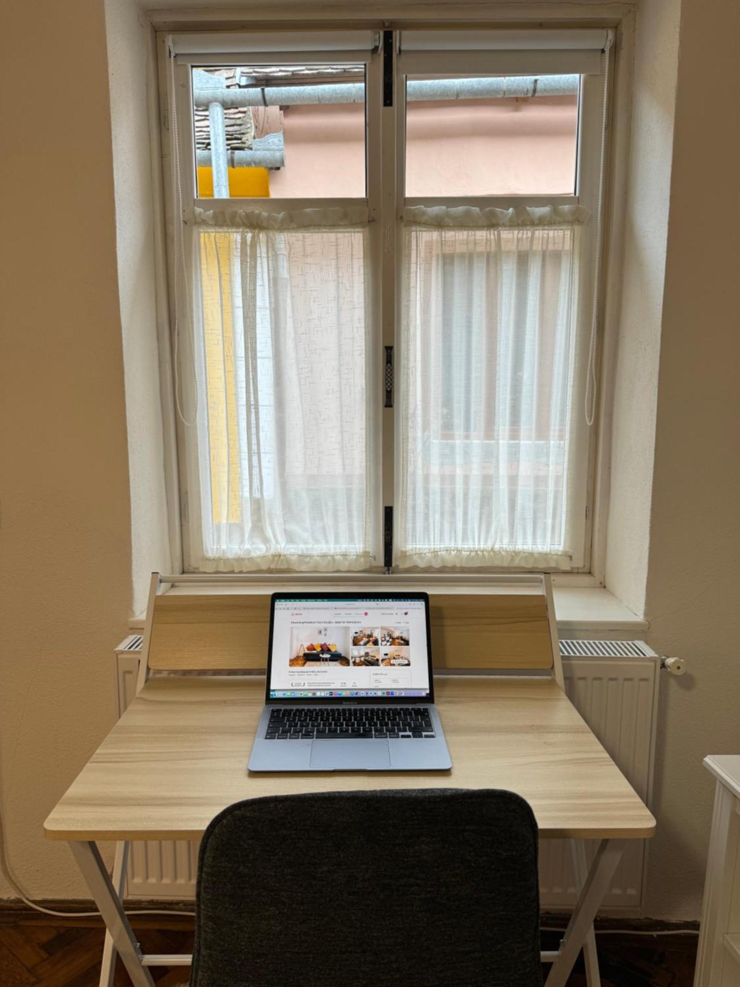 Charming Studio Ideal For Getaways Or Workations In Sibiu'S Medieval City Center Luaran gambar