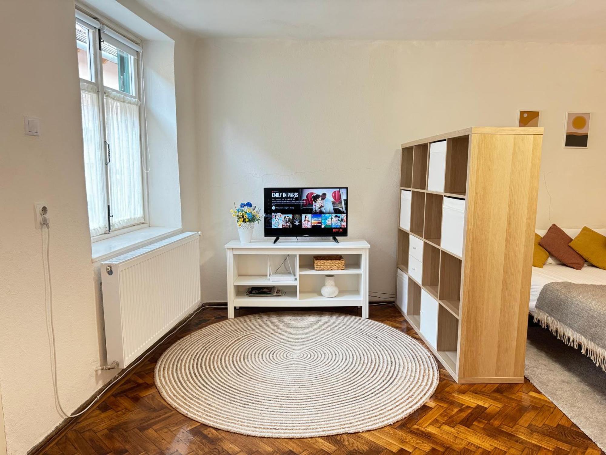Charming Studio Ideal For Getaways Or Workations In Sibiu'S Medieval City Center Luaran gambar